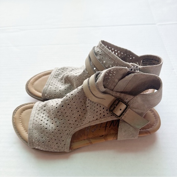 Blowfish Barenda Perforated Sandals in Taupe - Picture 5 of 13